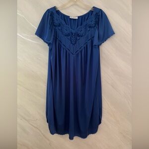 Miss Elaine M Royal Blue Lacey Top Little Side Slits Nightgown Beautiful